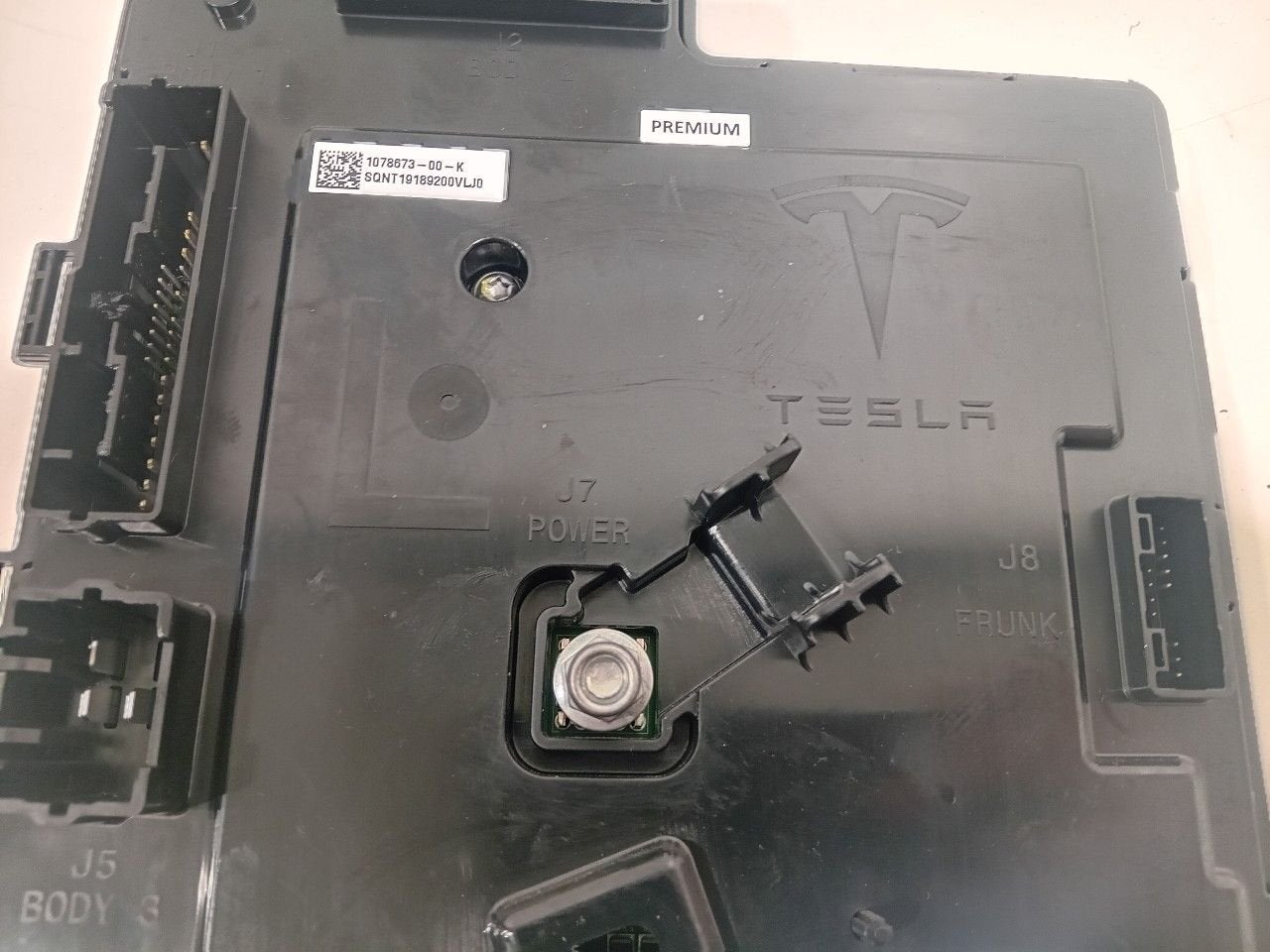 Foto 4 van Computer body control Tesla Model 3