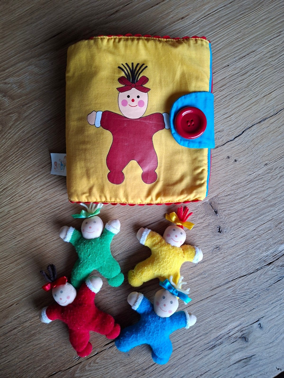 Stoffen boekje Zapf Creation incl 4 poppetjes Baby Learning, Ophalen of Verzenden, Gebruikt, Overige typen, Met geluid