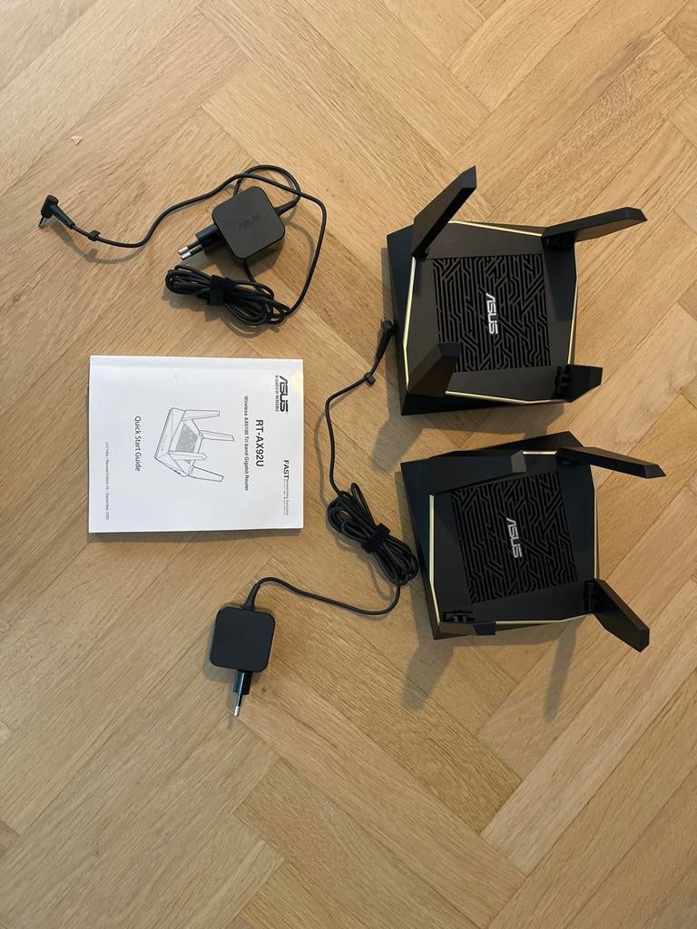 ASUS RT-AX92U AiMesh WiFi 6 routers (set van 2), Ophalen of Verzenden, Zo goed als nieuw, Router
