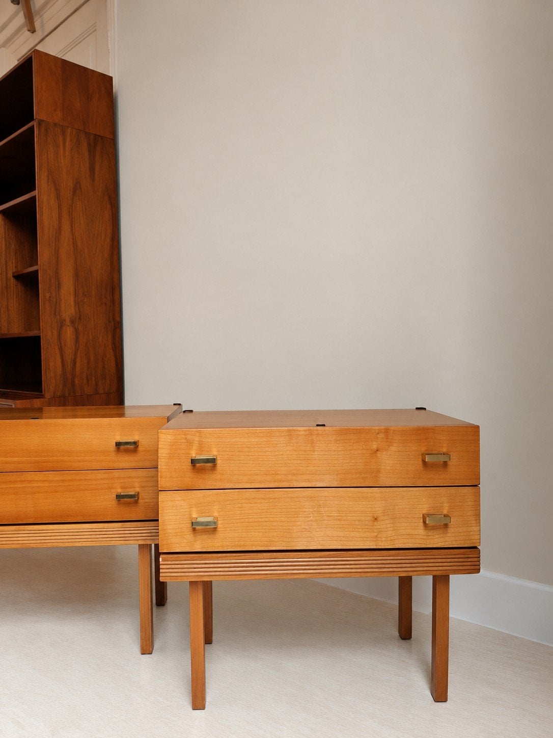 Vintage nachtkastjes, Huis en Inrichting, Overige materialen, Gebruikt, Minder dan 45 cm, Hoofdstraat 70 Terborg