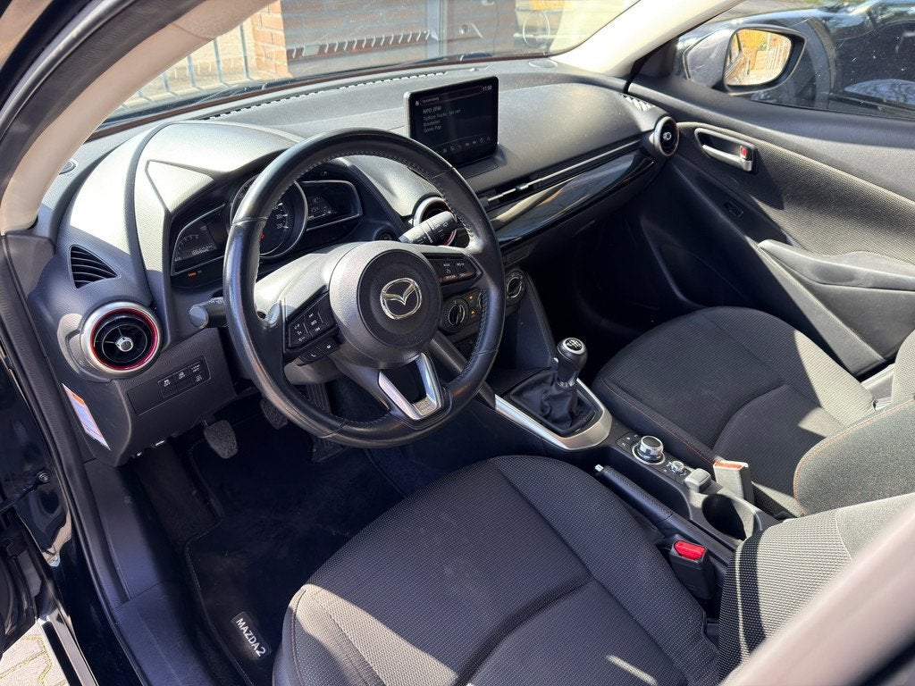 Mazda 2 1.5 Skyactiv-G Sportive Carplay AchteruitrijCamera, Stof, 4 cilinders, Zwart, Origineel Nederlands