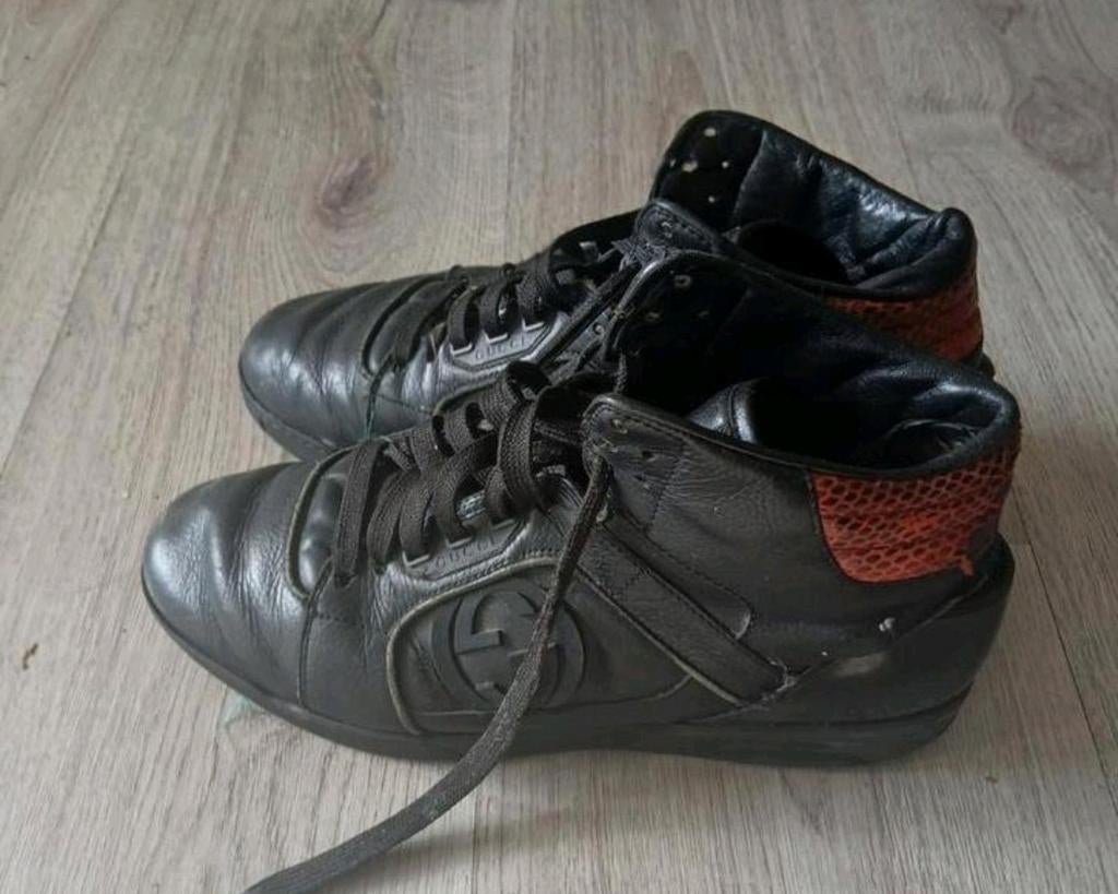 Gucci schoenen Reparatie nodig (41), Kleding | Heren, Zwart, Ophalen of Verzenden, Sneakers of Gympen, Gucci