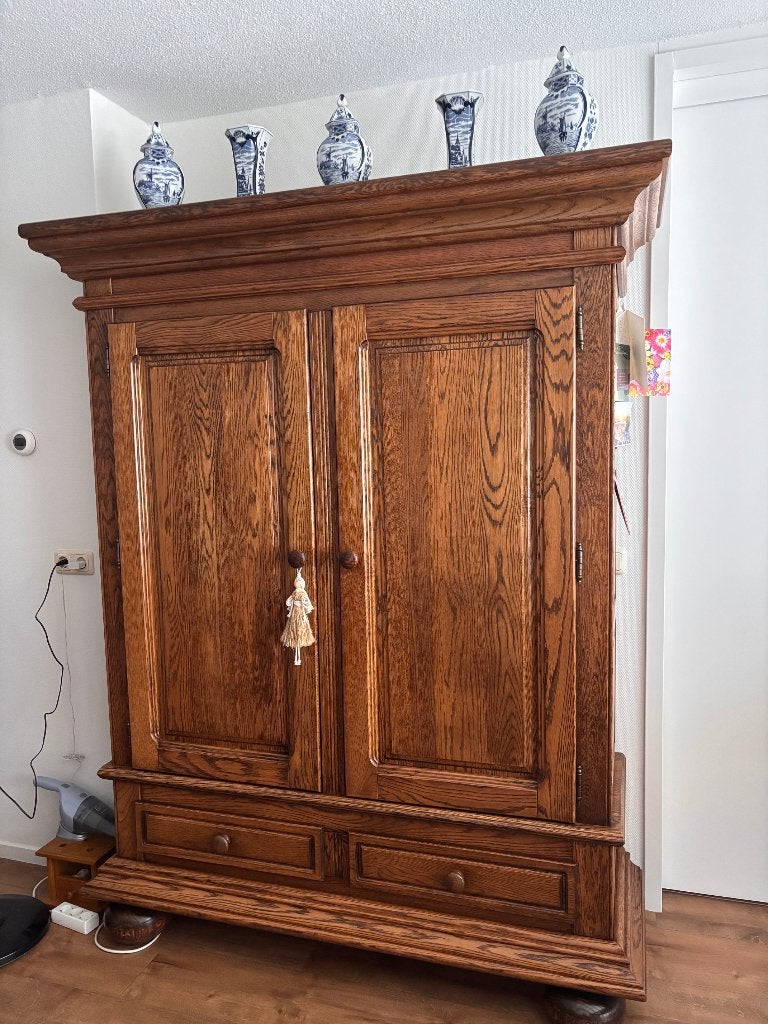 eiken kast, Ophalen of Verzenden