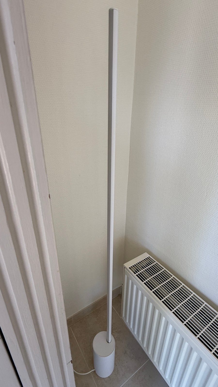 Philips Hue Signe Gradient Vloerlamp - Wit, Ophalen, 100 tot 150 cm, Overige fittingen, Zo goed als nieuw