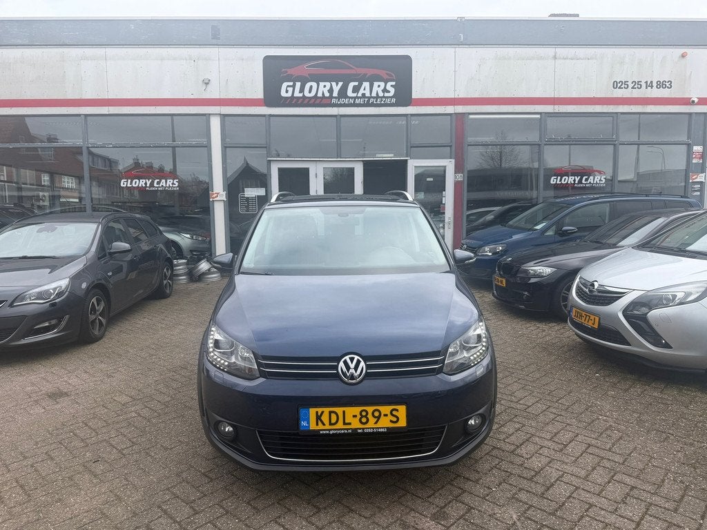 Volkswagen TOURAN 1.4 TSI Cross AUTOMAAT-PANO-NAVI-CRUISE, Auto's, Volkswagen, Euro 5, Stof, Gebruikt, Zwart
