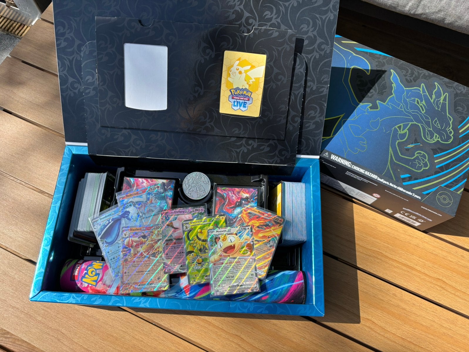 Pokémon Mega Charizard X ex UltraPremiumCollection( geopend), Hobby en Vrije tijd, Verzamelkaartspellen | Pokémon, Ophalen of Verzenden