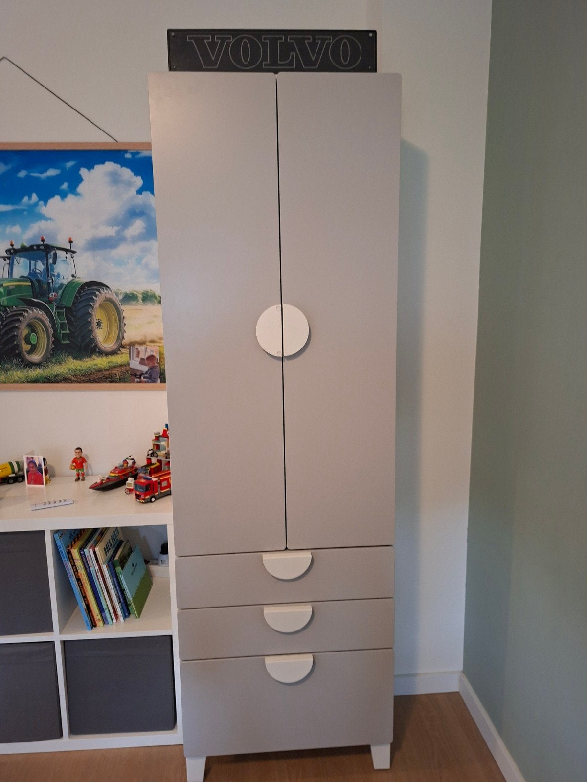 IKEA kinderkleding kast SMÅSTAD / PLATSA
Kledingkast wi, Ophalen, 50 tot 70 cm, 105 cm of meer, Zo goed als nieuw