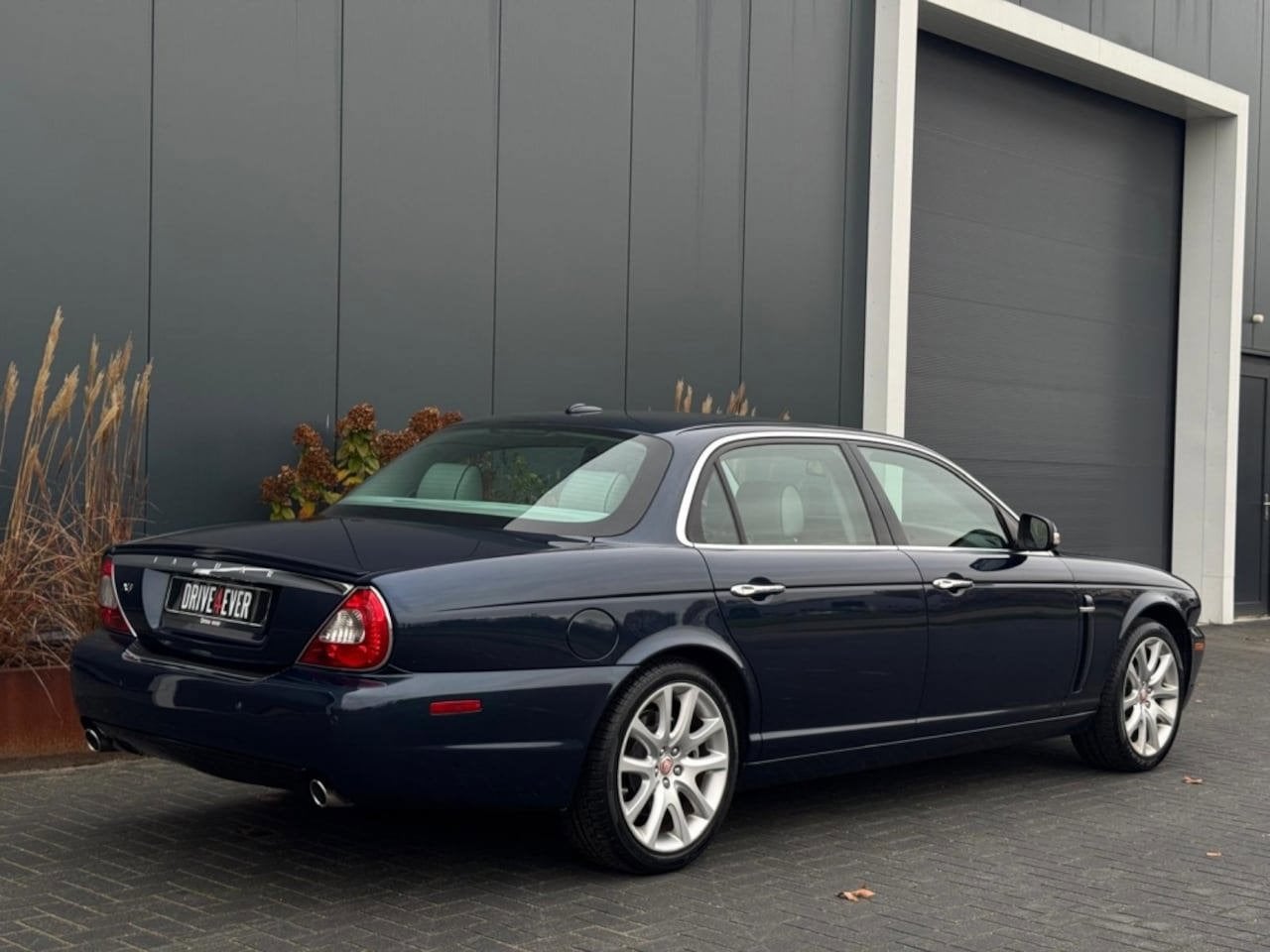 Jaguar XJ 4.2 V8 Executive | Youngtimer, Automaat, Gebruikt, 8 cilinders, Blauw