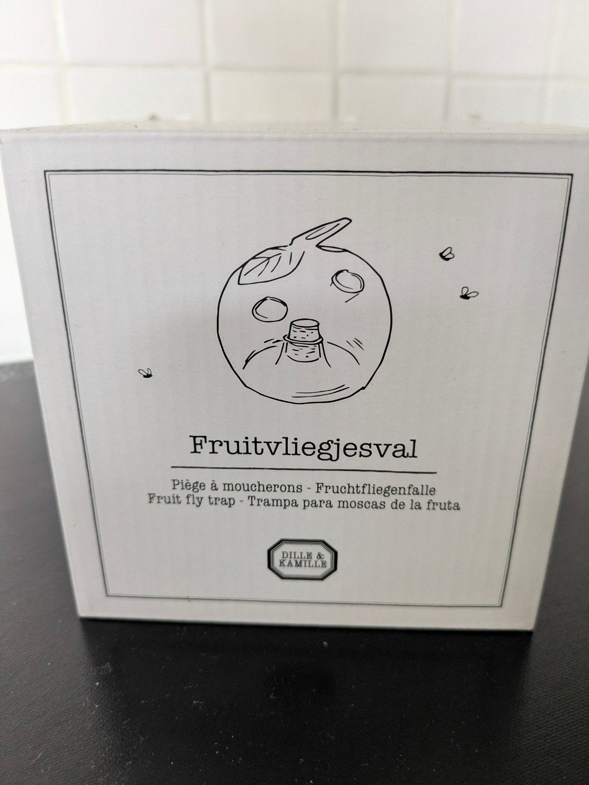Fruitvliegjesval van Dille & Kamille, Ophalen, Zo goed als nieuw, Glas