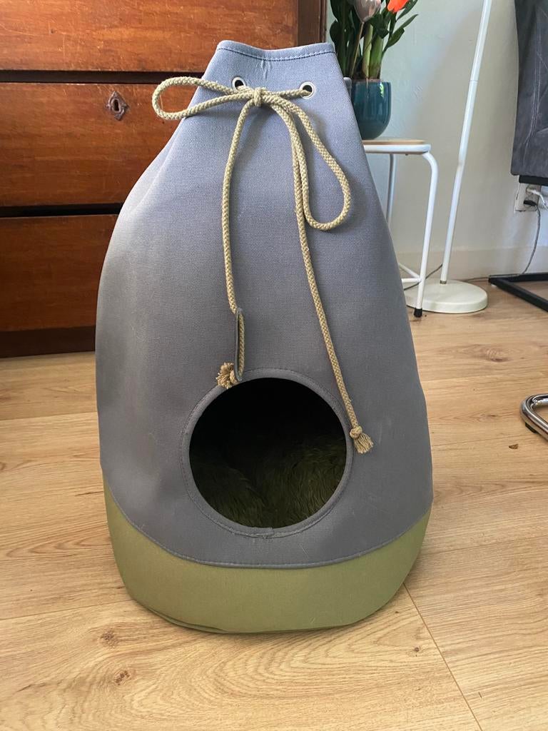 Katten mandje tentje, Dieren en Toebehoren, Ophalen, Zo goed als nieuw