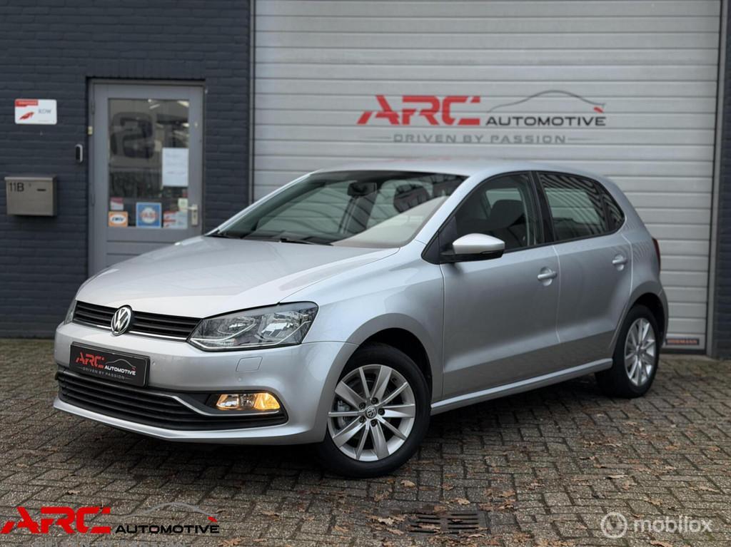 Volkswagen Polo 1.0 Comfortline - PDC/Stoelverwarming/BT, Euro 6, Bedrijf, Handgeschakeld, 955 kg