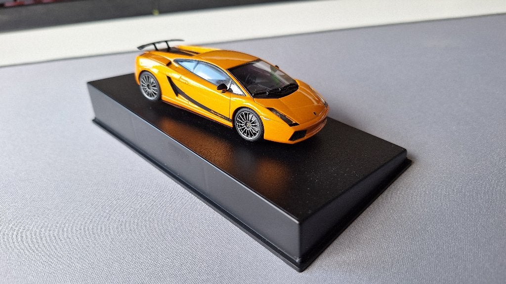 1:43 AutoArt - Lamborghini Gallardo Superleggera, Ophalen of Verzenden, Zo goed als nieuw, Auto, Overige merken