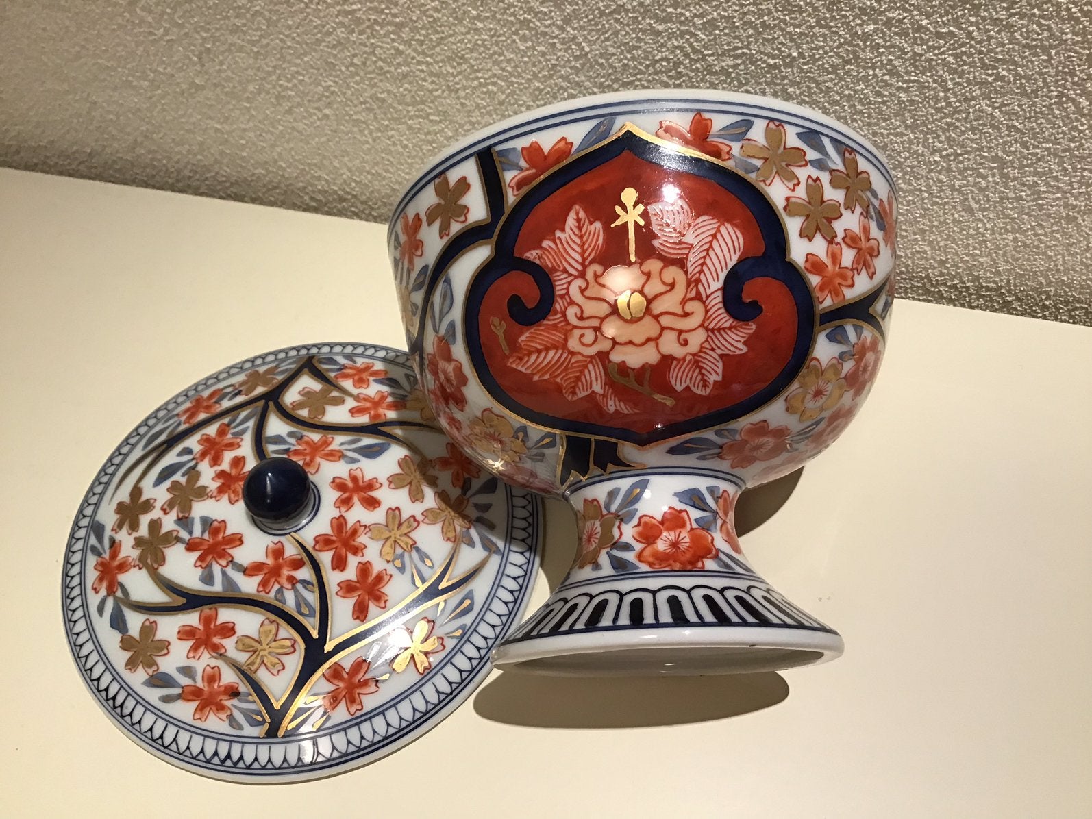 Japans porseleinen dekselpot met los deksel, handpainted, Ophalen of Verzenden
