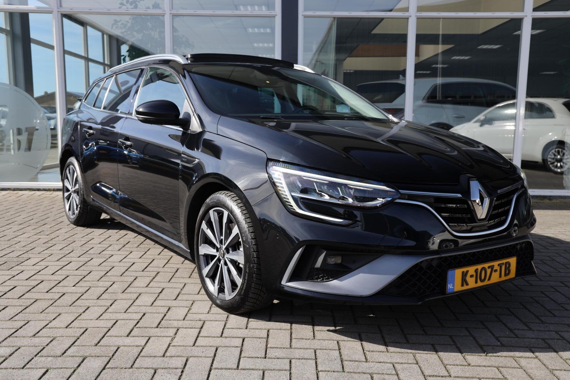 Renault Megane Estate 1.6 E-Tech Plug-In Hybrid 160 R.S. Lin, 77 km/l, Gebruikt, 4 cilinders, Zwart