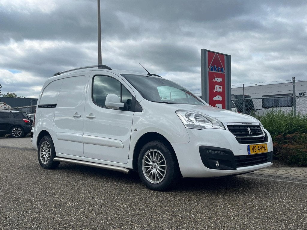 Peugeot Partner 120 1.6 HDi 90 L1 Première | Cruise control, Voorwielaandrijving, Euro 5, Stof, Gebruikt