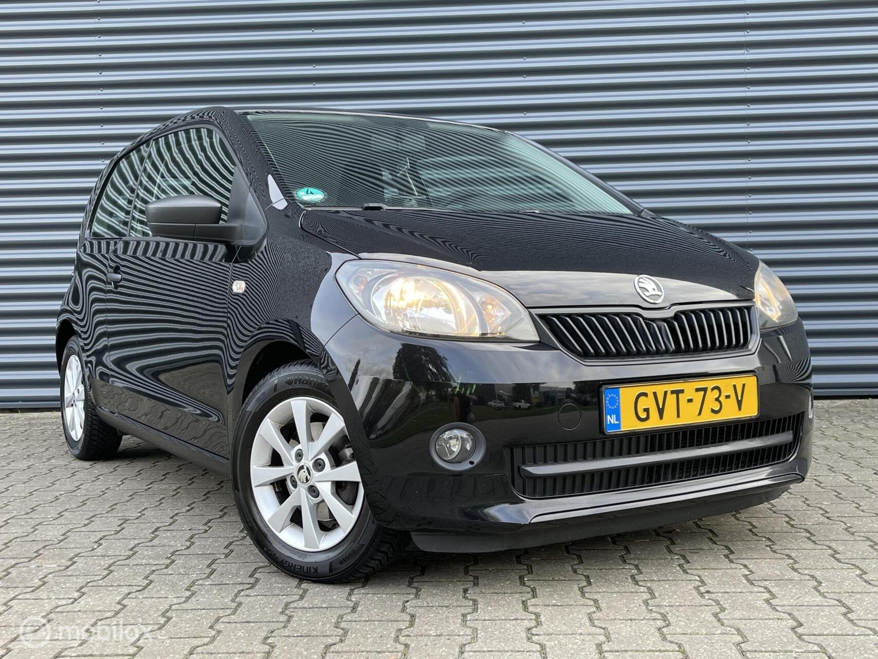 Skoda Citigo 1.0 Greentech Arctic|Nieuwe apk!|Zwart, Voorwielaandrijving, Euro 5, 840 kg, 60 pk