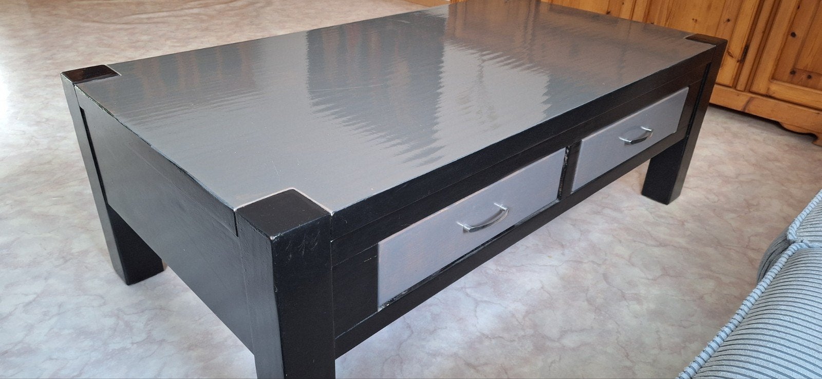 Gratis af te halen  Salontafel met 2 lades., Ophalen, Gebruikt, 100 tot 150 cm, 50 tot 100 cm