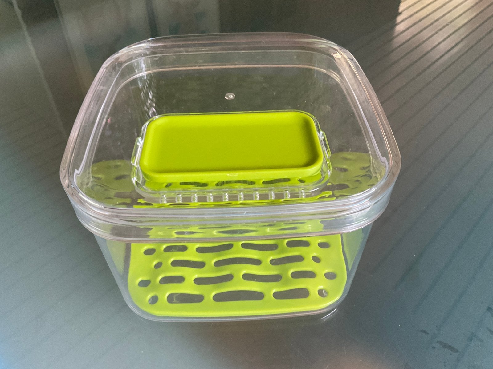 Felli 1,4ltr. Veggie Keeper, een doorzichtige vershoudbak, Ophalen of Verzenden, Zo goed als nieuw