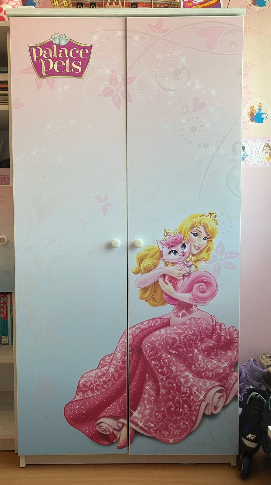 Palace Pets Kledingkast - Roze met Disney Prinses, Ophalen, Zo goed als nieuw, Kast