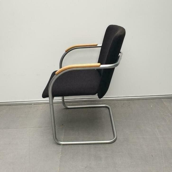 Lande vergaderstoelen met slede frame grijs zwarte stof, Ophalen, Gebruikt, Vijf, Zes of meer stoelen, Stof