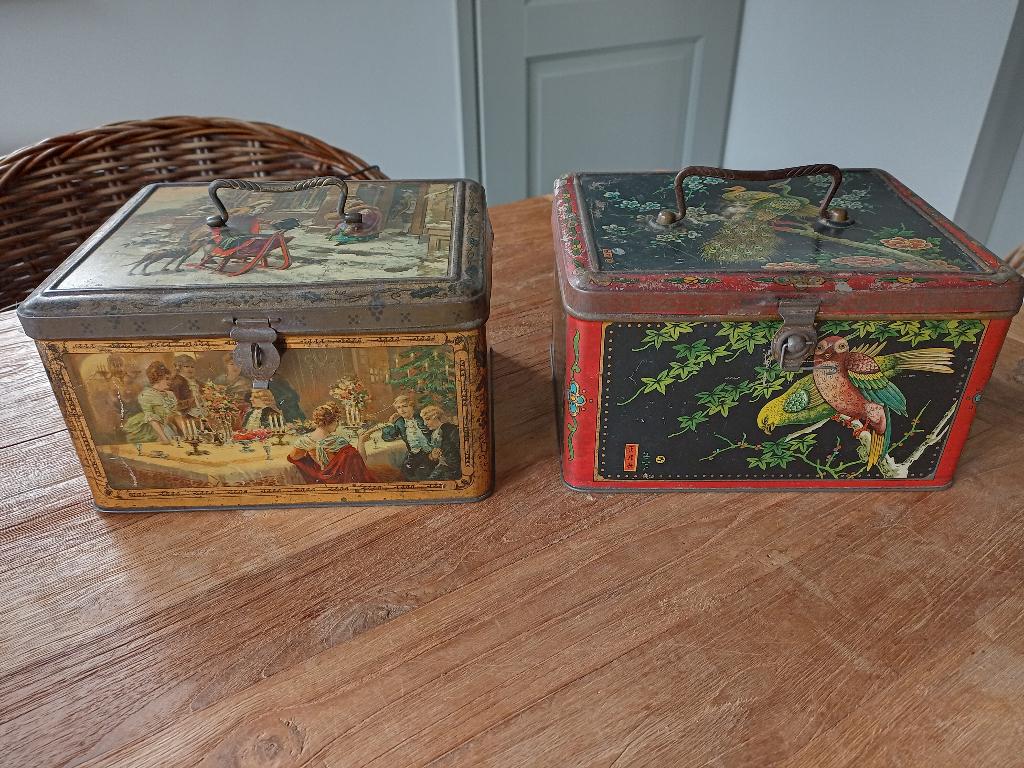 mooi oud biscuitsblik/lunchtrommel wed. J. Bekkers 2x, Verzamelen, Blikken, Ophalen of Verzenden, Gebruikt, Overige