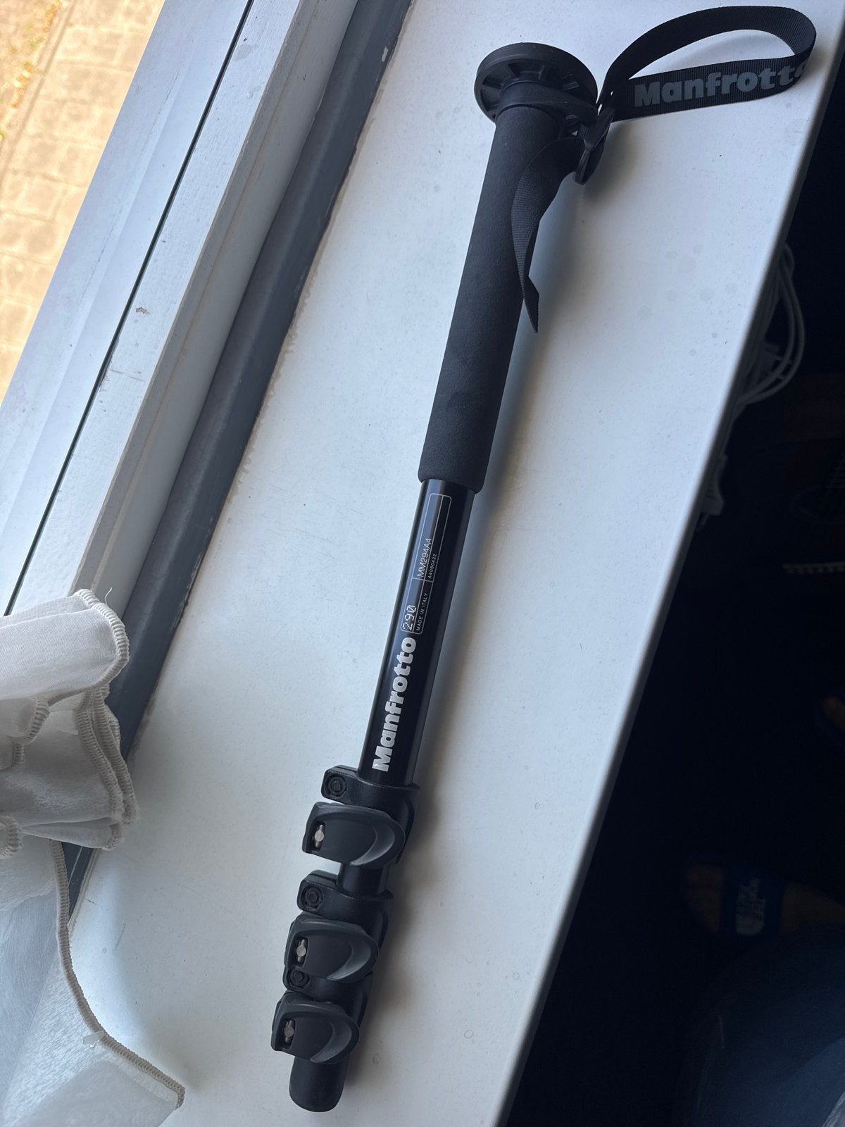 Manfrotto 290 Monopod MM294A4 - Zo goed als nieuw, Audio, Tv en Foto, Fotografie | Statieven en Balhoofden, Eenpoot, Ophalen of Verzenden