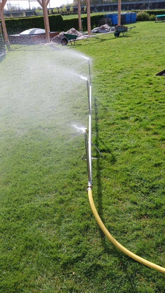 Sproeiboom voor efficiënte beregening van gazon, Ophalen