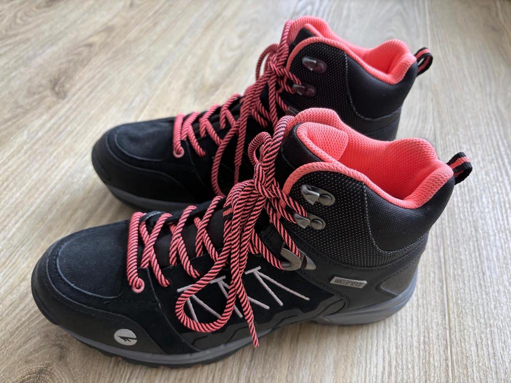 Hi-Tec V-Lite Orion Mid WP Wandelschoenen Dames Maat 40, Ophalen of Verzenden, Zo goed als nieuw, Schoenen