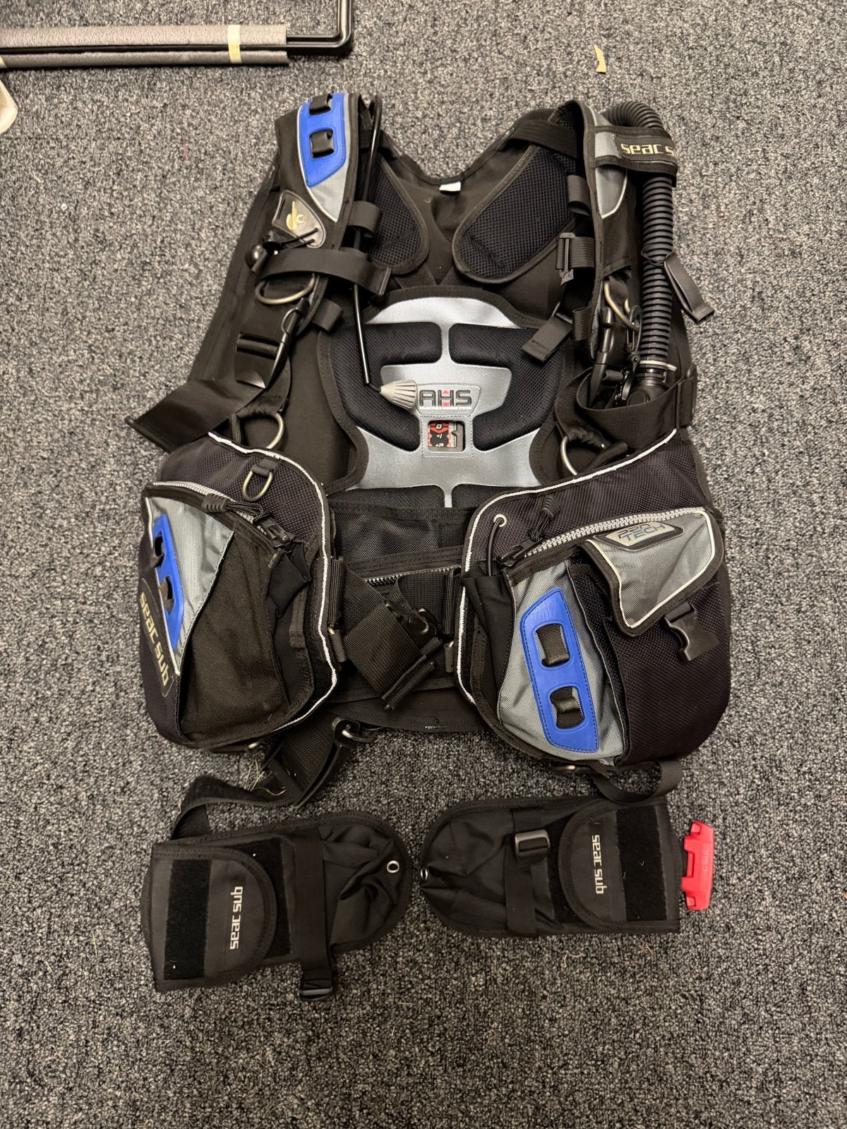 Complete Duikuitrusting: Trimvest, Loodgordel, Handschoenen, Watersport en Boten, Duiken, Ophalen, Gebruikt, Duikfles