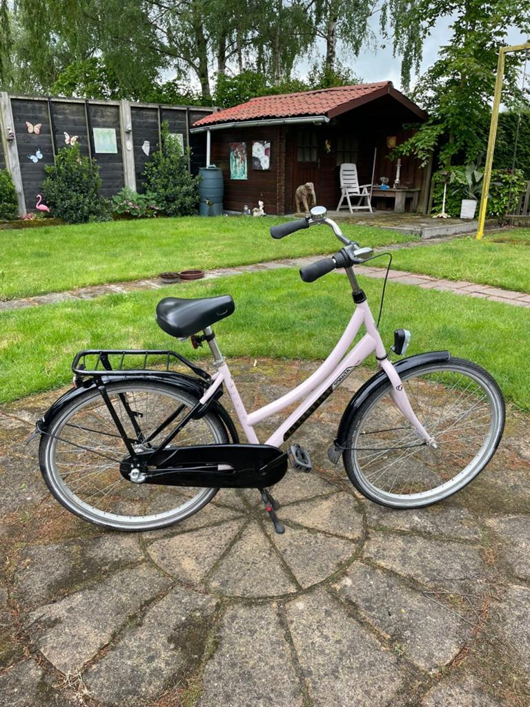 Nette omafiets sparta 28 inch roze zwart, Ophalen, Gebruikt