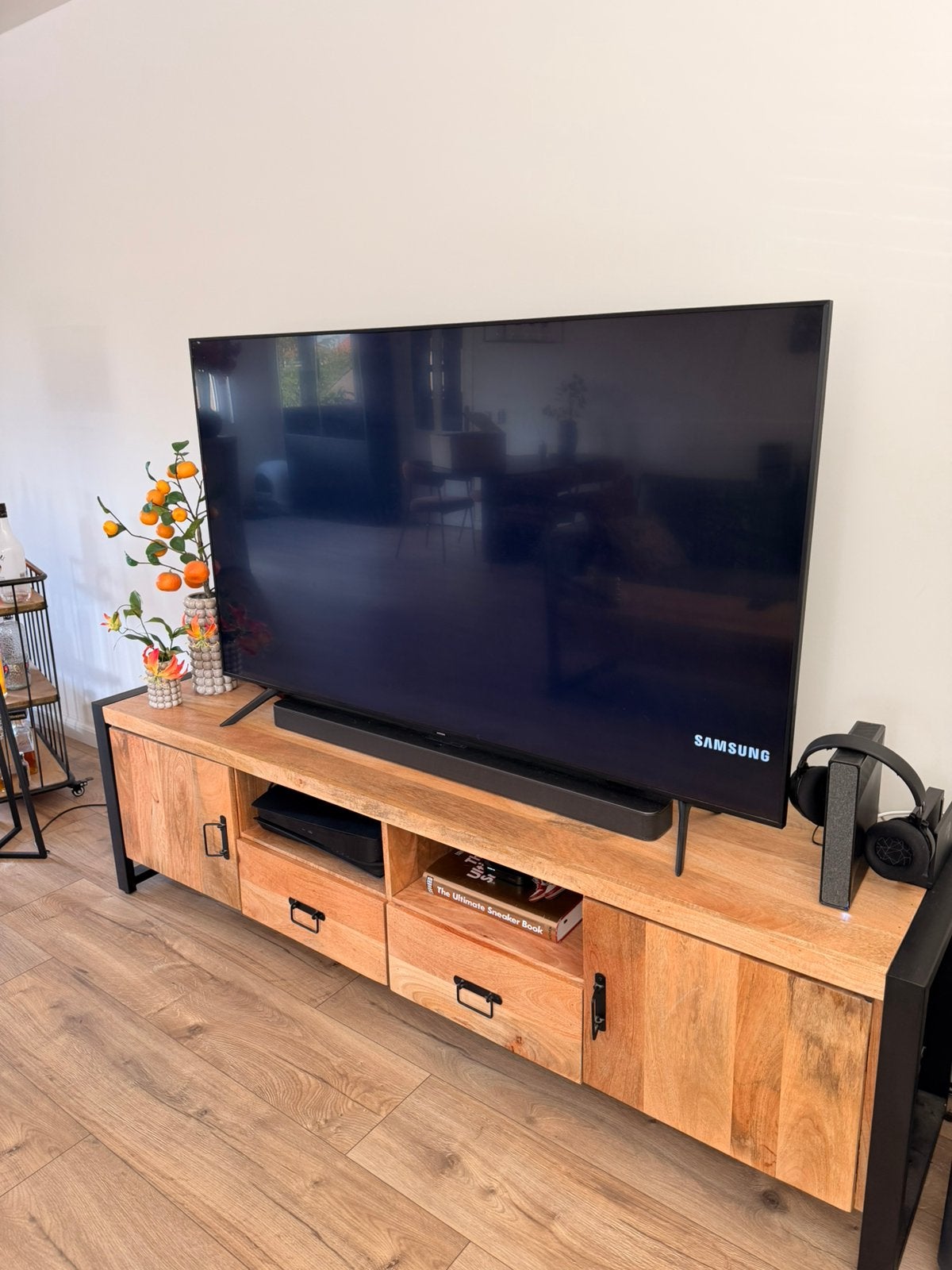 Tv meubel Britt 200 cm, Ophalen, 150 tot 200 cm, Zo goed als nieuw, Minder dan 100 cm