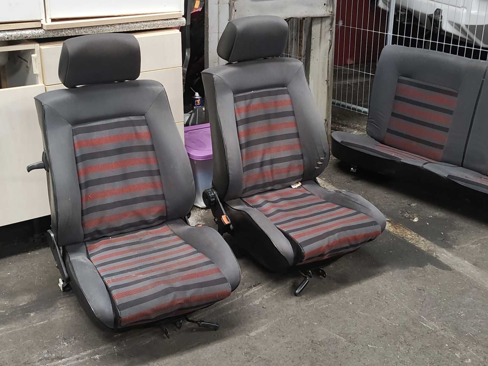 Volkswagen Golf 2 GTI interieur, Auto's, Gebruikt, Overige carrosserieën, Overige brandstoffen, Bedrijf