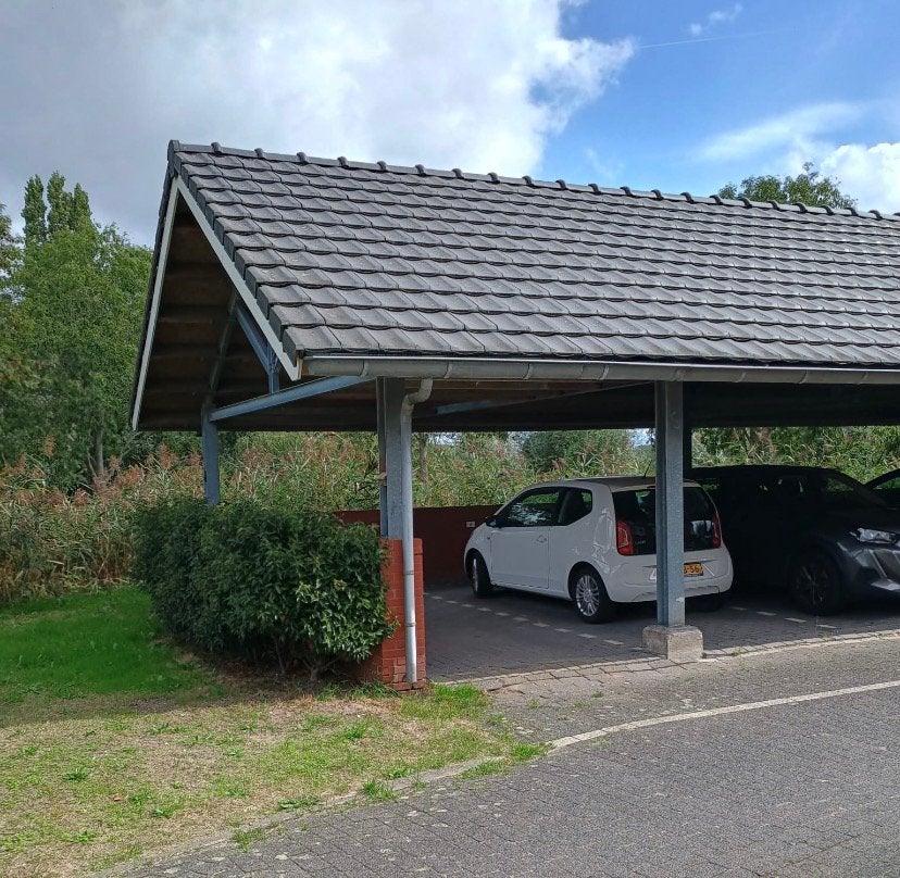 Te koop: parkeerplaats (Schiedam Noord), Huizen en Kamers, Rotterdam