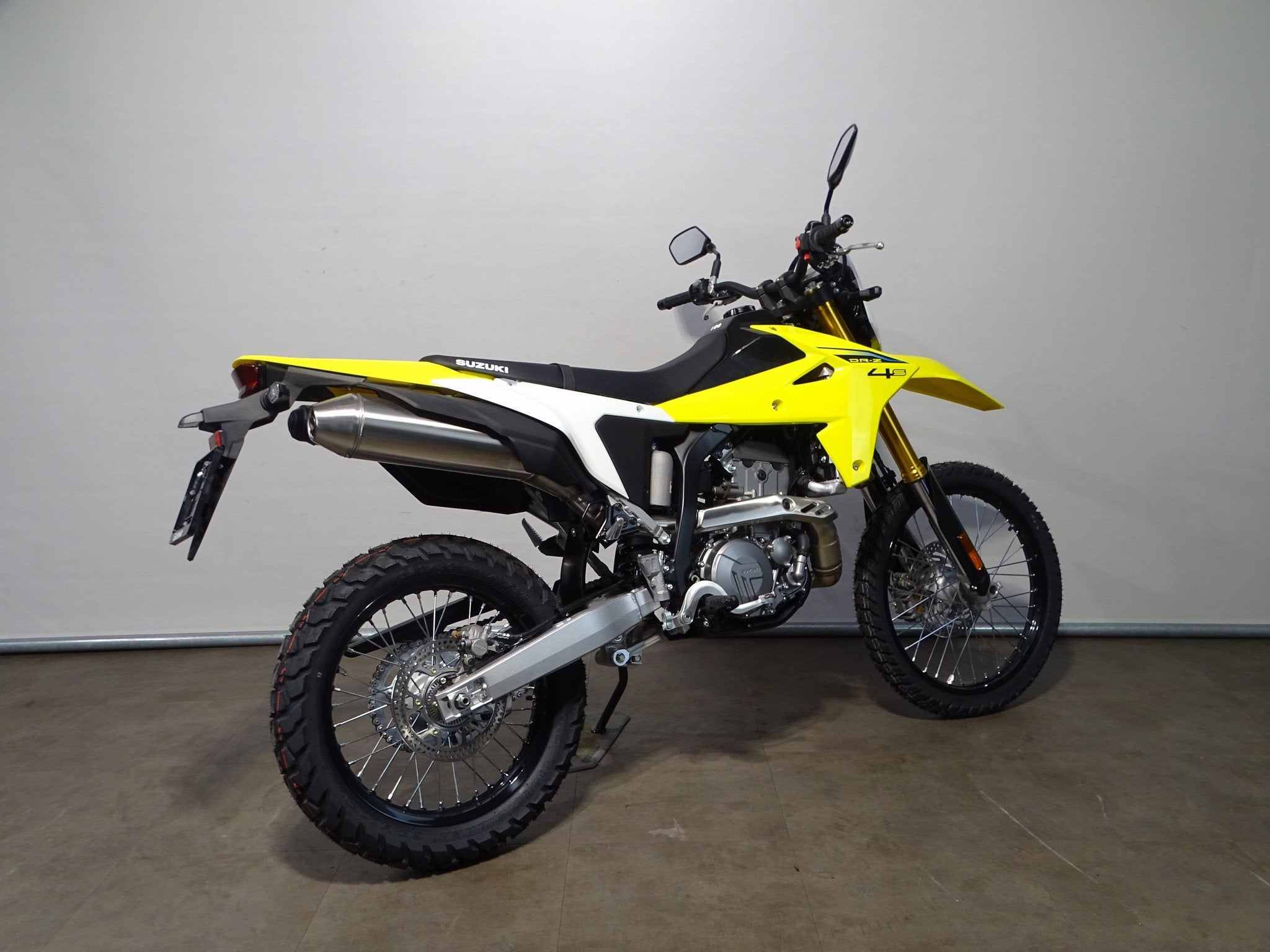 Suzuki DR-Z4S, Nieuw, Bedrijf, Toermotor