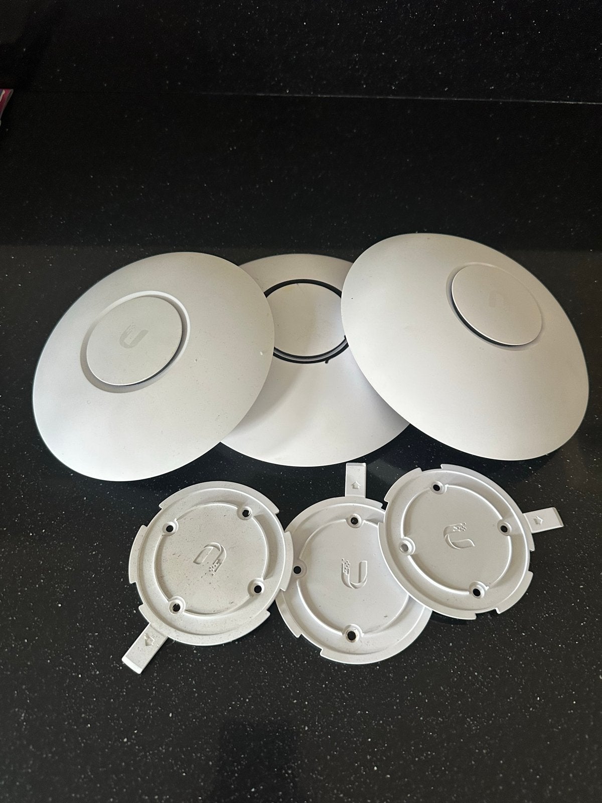 UniFi AP AC Lite Access Points (3 stuks), Computers en Software, Ophalen, Zo goed als nieuw