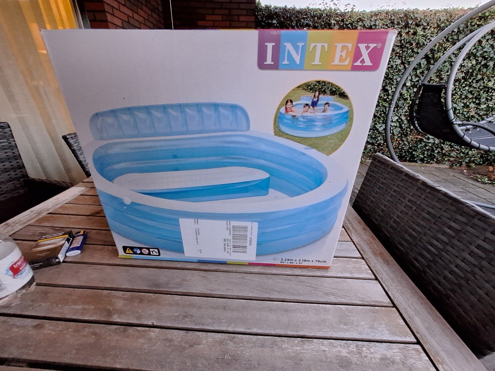 Nieuw Intex zwembad met 10 ondervloertegels (50x50cm), Tuin en Terras, Ophalen