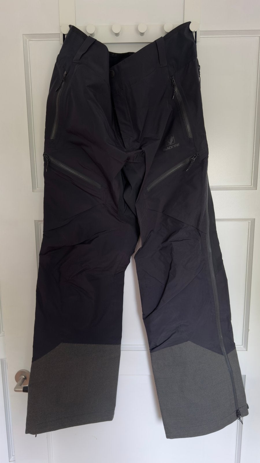 Black Yak Gore Tex pro Ski/regenbroek maat XL zgan, Ophalen of Verzenden, Zo goed als nieuw, Maat 56/58 (XL), Zwart