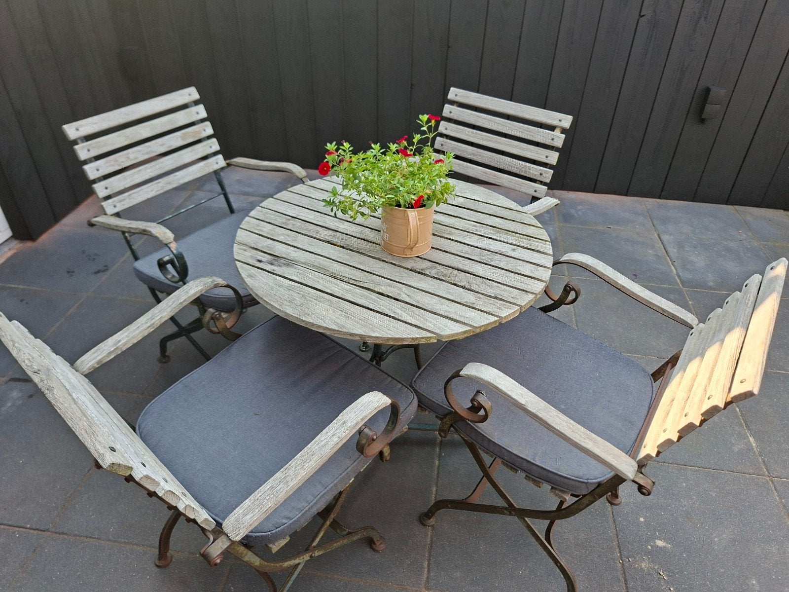 Top kwaliteit bistro set met 4 stoelen en tafel, Ophalen, Gebruikt, Tuinset, Eettafel