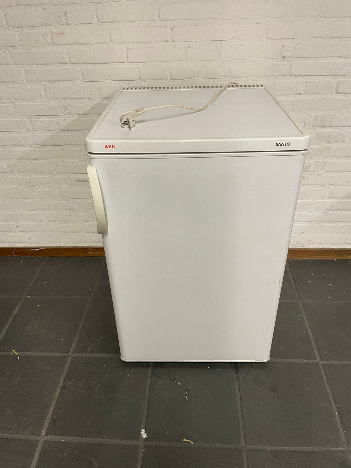Compacte AEG Santo koelkast met vriesvak, Ophalen, Gebruikt
