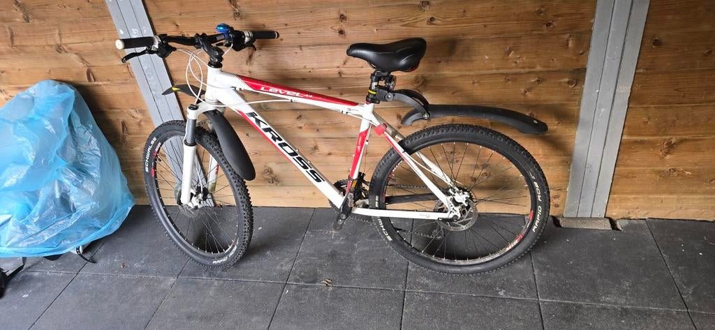 Kross Level A4 Mountainbike - Wit/Rood, Fietsen en Brommers, Fietsen | Mountainbikes en ATB, Overige merken, Gebruikt, Hardtail