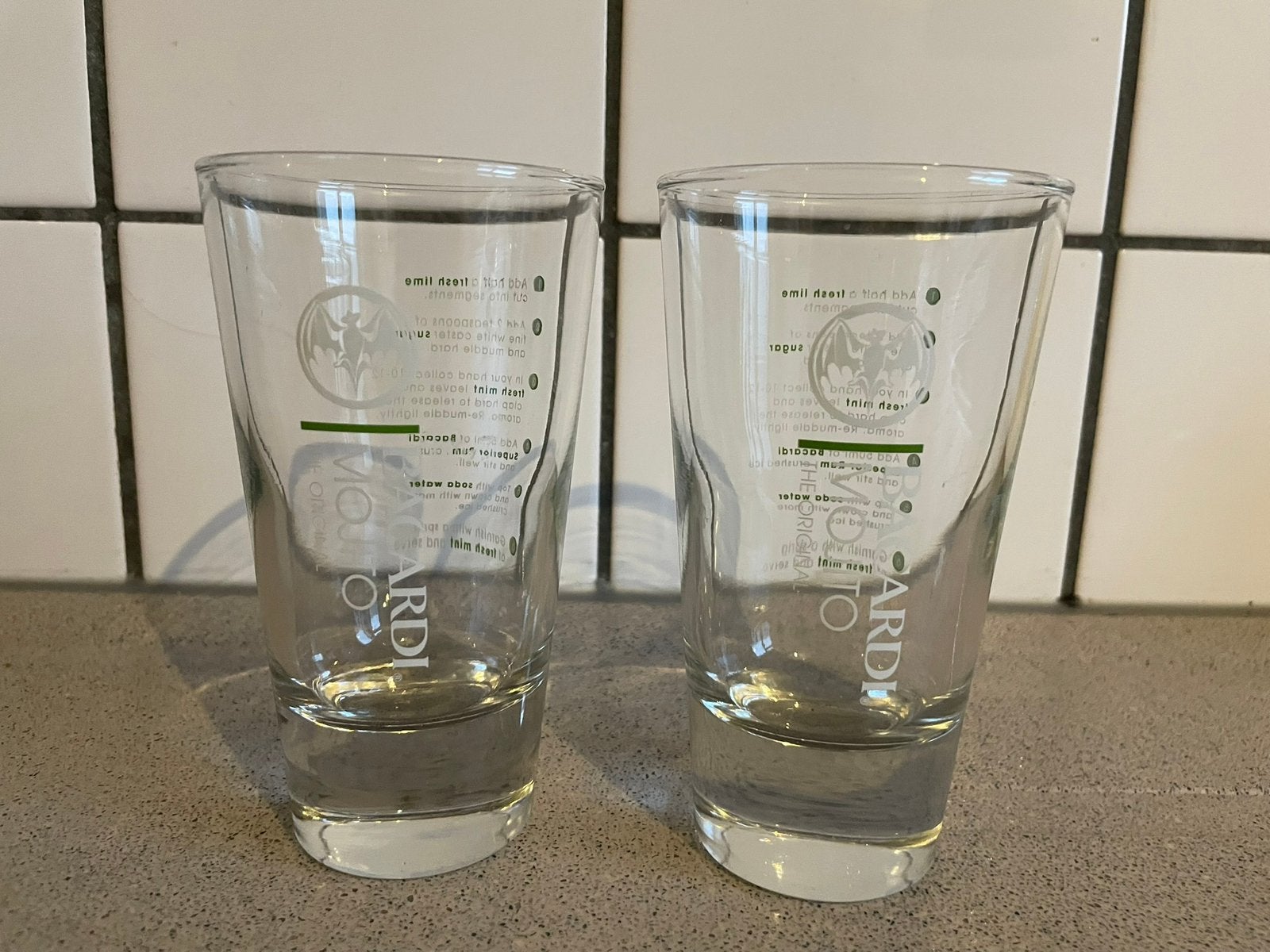 2 Bacardi Mojito glazen, Ophalen of Verzenden, Zo goed als nieuw