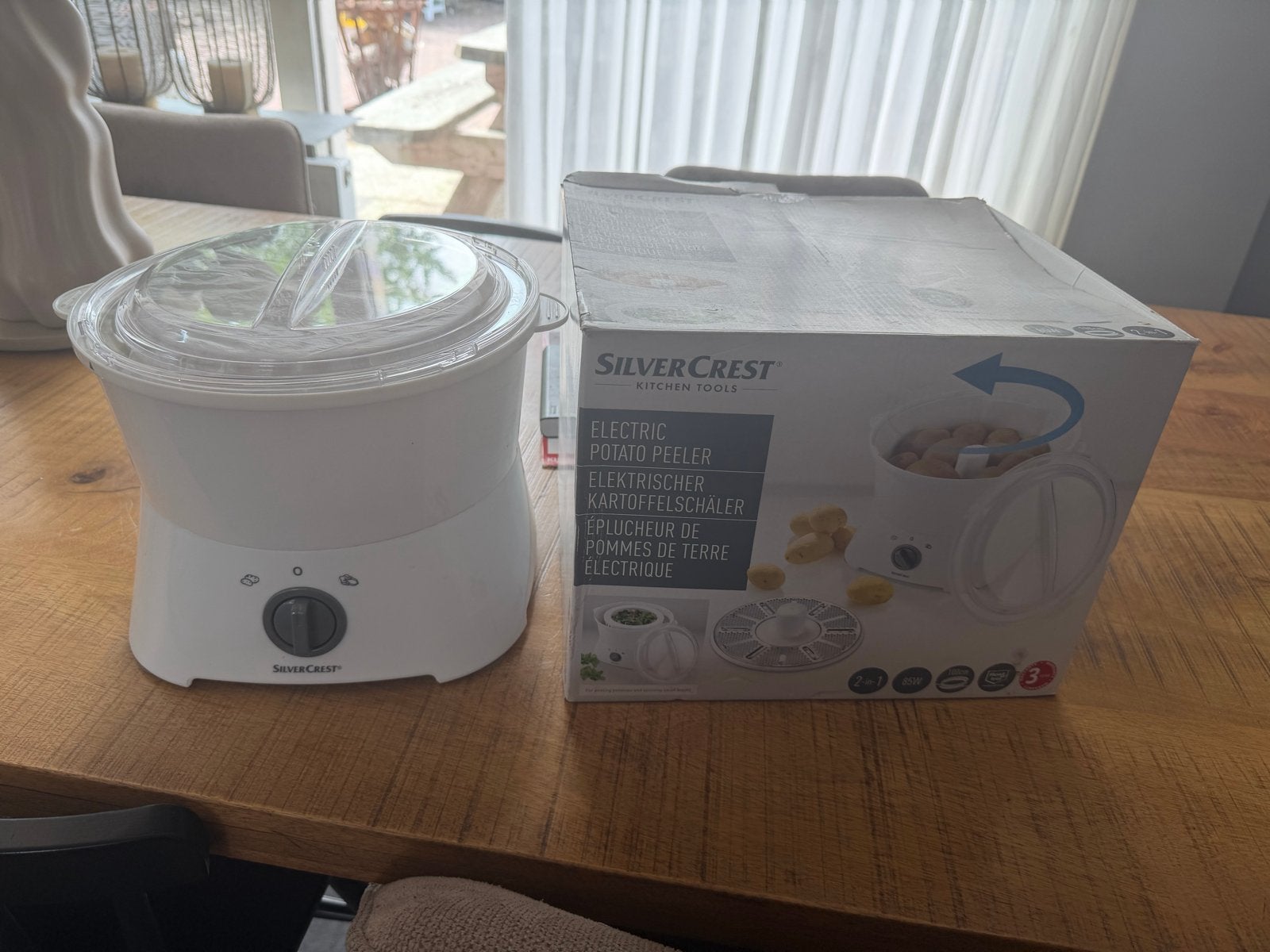 Nieuwe SilverCrest elektrische aardappelschrapmachine, 4 liter of meer, Ophalen of Verzenden, Nieuw, 1 snelheid
