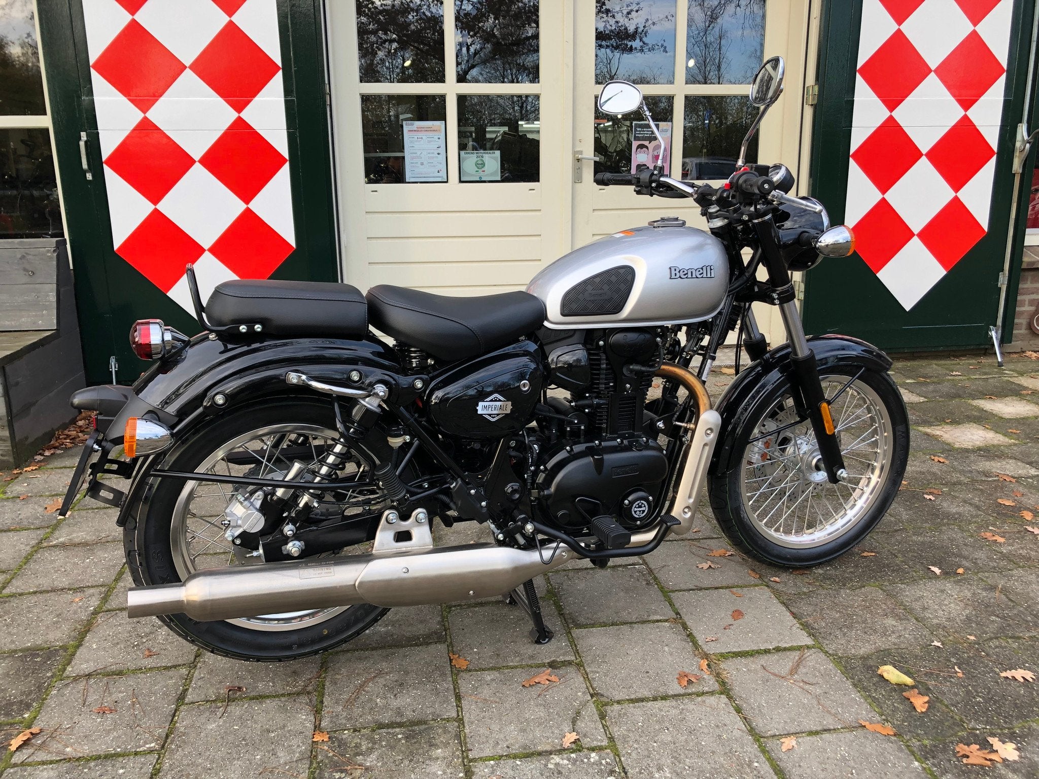 Benelli IMPERIALE 400 ABS A2 (bj 2025), Strada Fornace Vecchia 30
61122  Pesaro, IT, Support@benelli.com, Benelli Q.J. srl, Naked bike