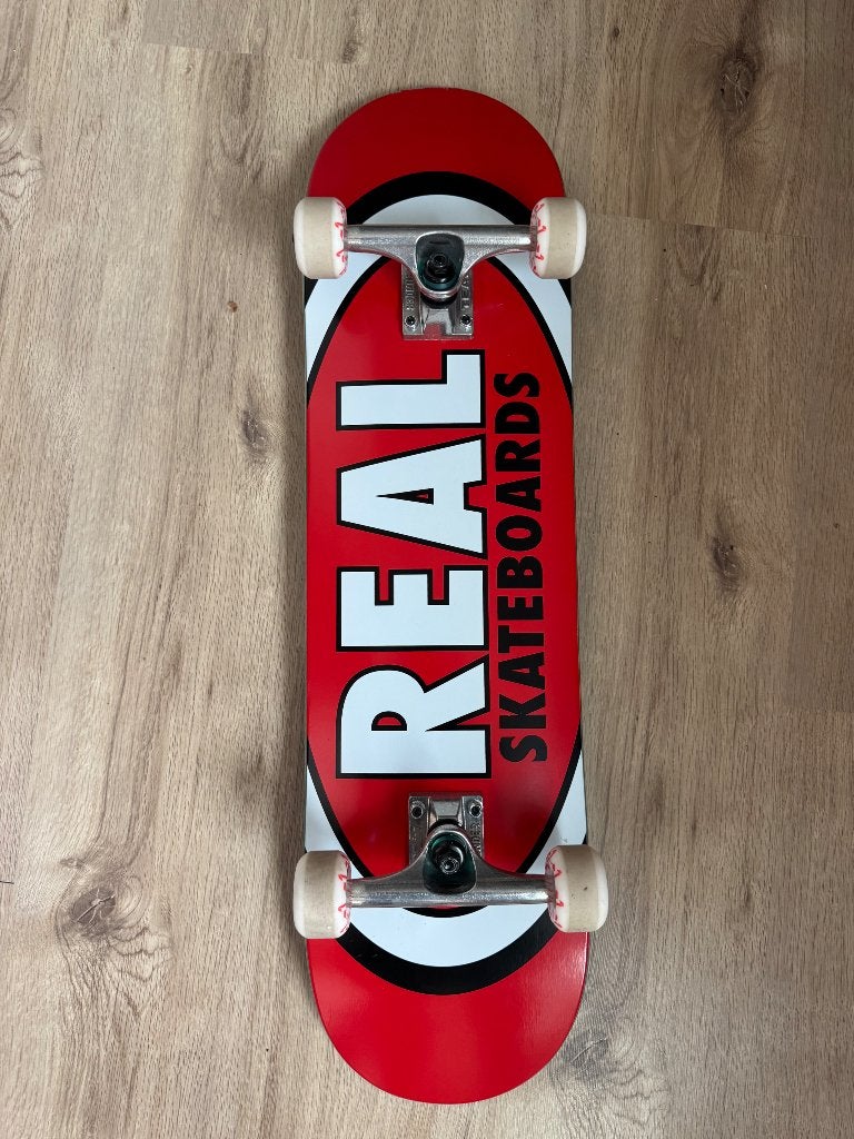 Skateboard Real Skateboard, Sport en Fitness, Ophalen, Zo goed als nieuw, Skateboard