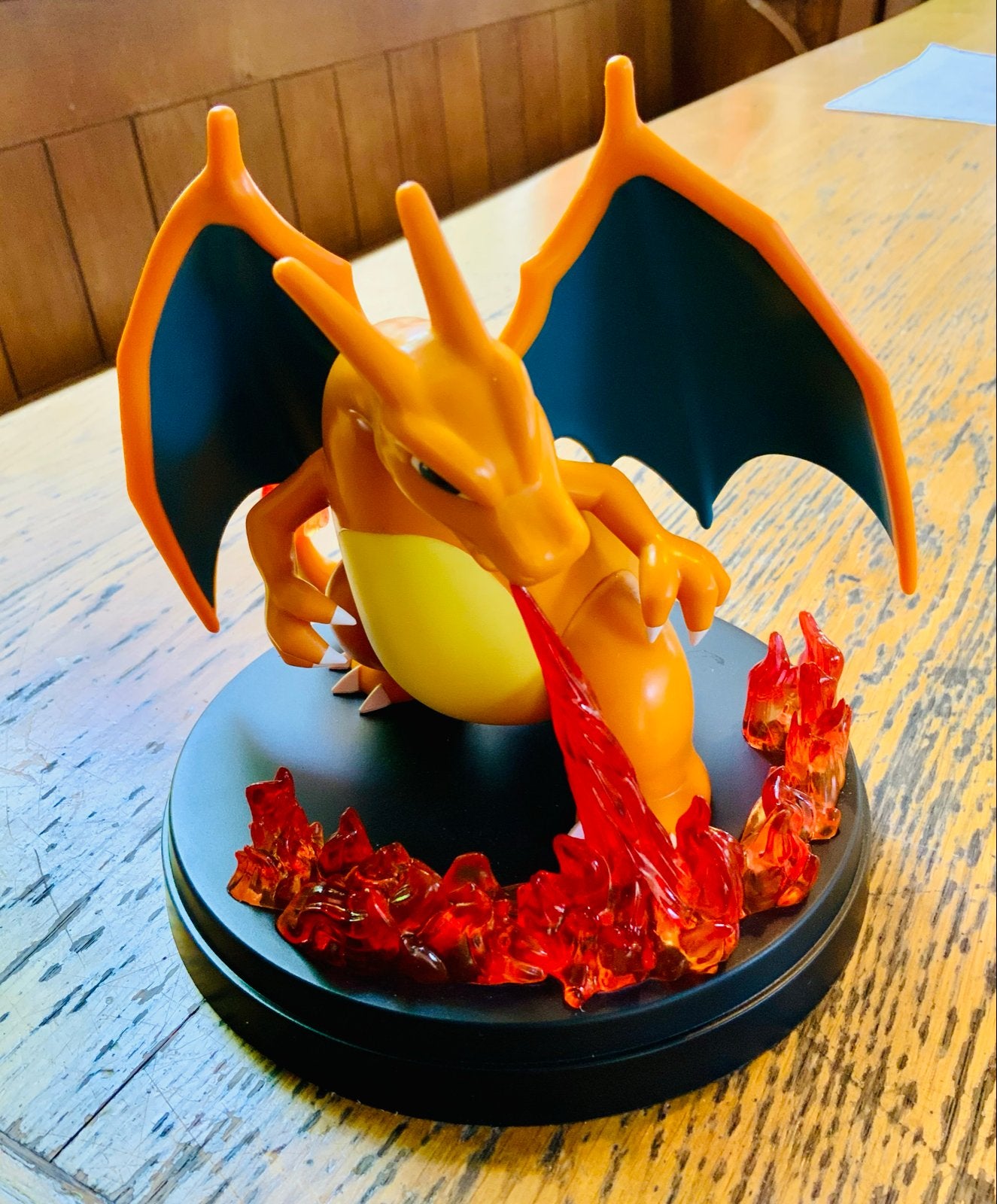 Pokémon Charizard Beeld - Verzamelobject met Vlammen, Ophalen of Verzenden, Zo goed als nieuw
