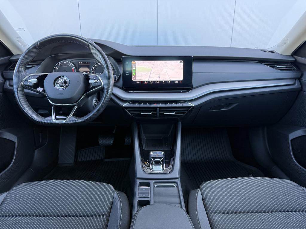 Skoda Octavia 1.0 e-TSI Business Edition Plus Carplay., Auto's, Skoda, Stof, Gebruikt, Euro 6, Blauw