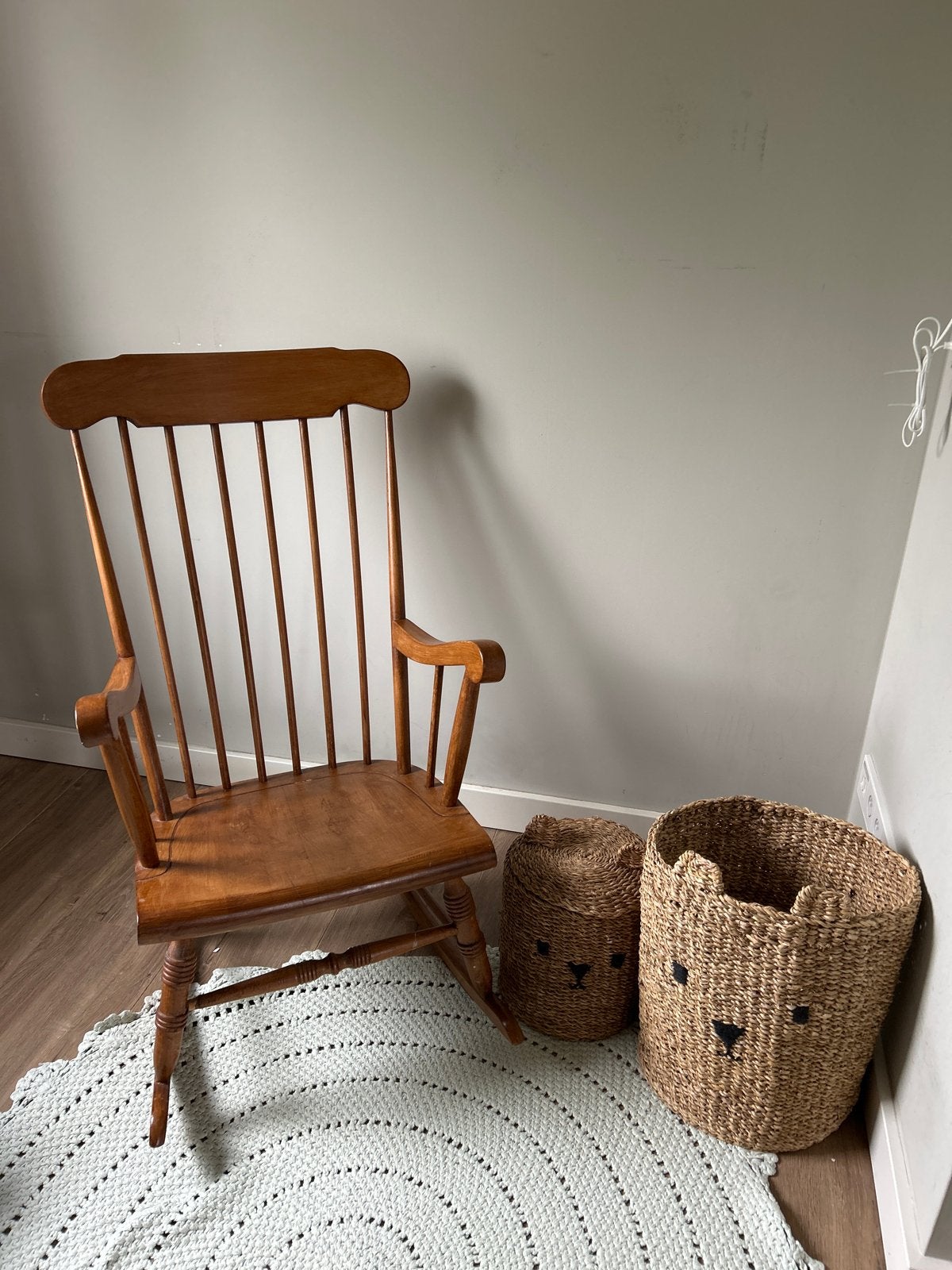 Vintage houten schommelstoel, Ophalen