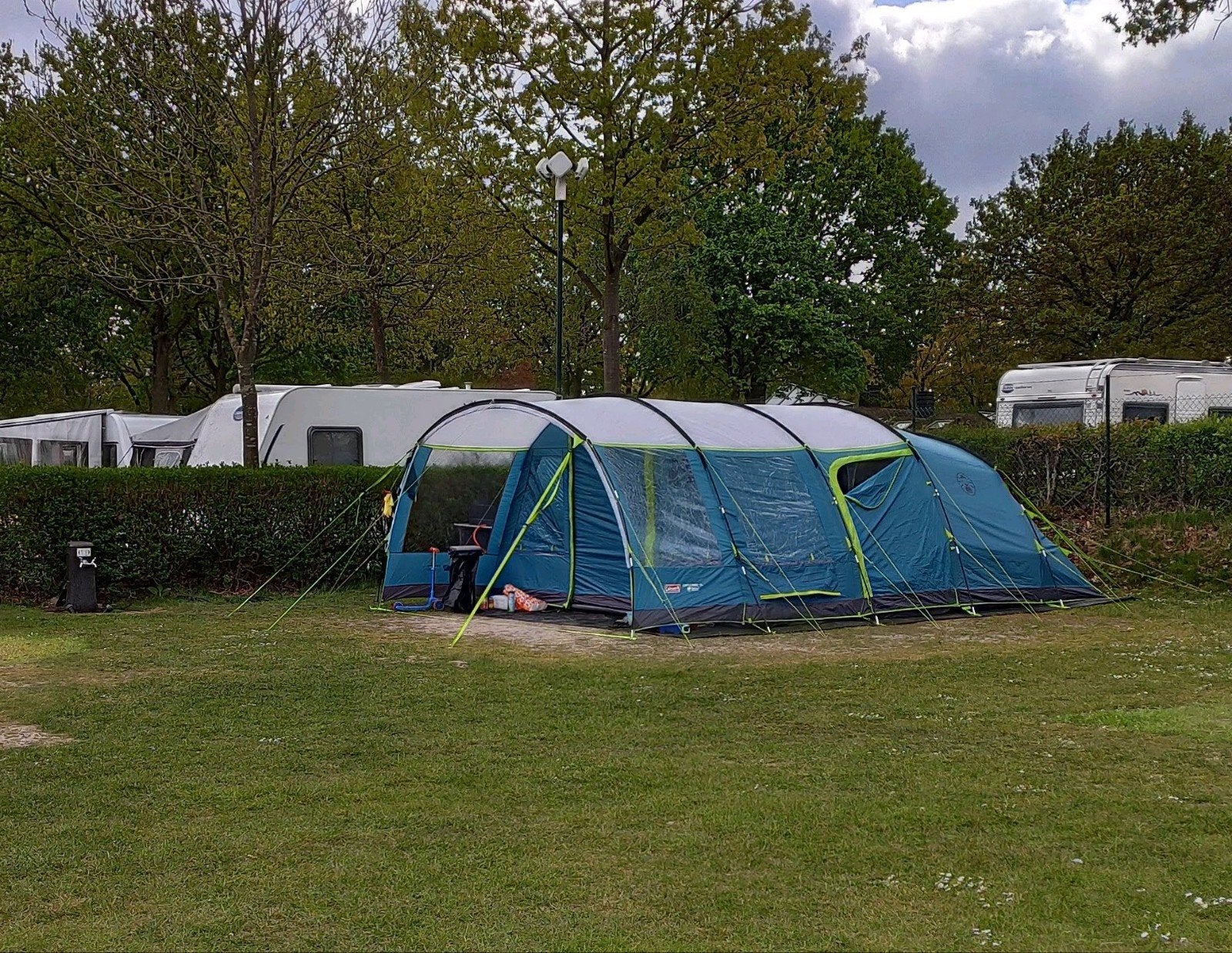 Coleman Castle Pines blackout 6L tent (4-6 persoons), Ophalen