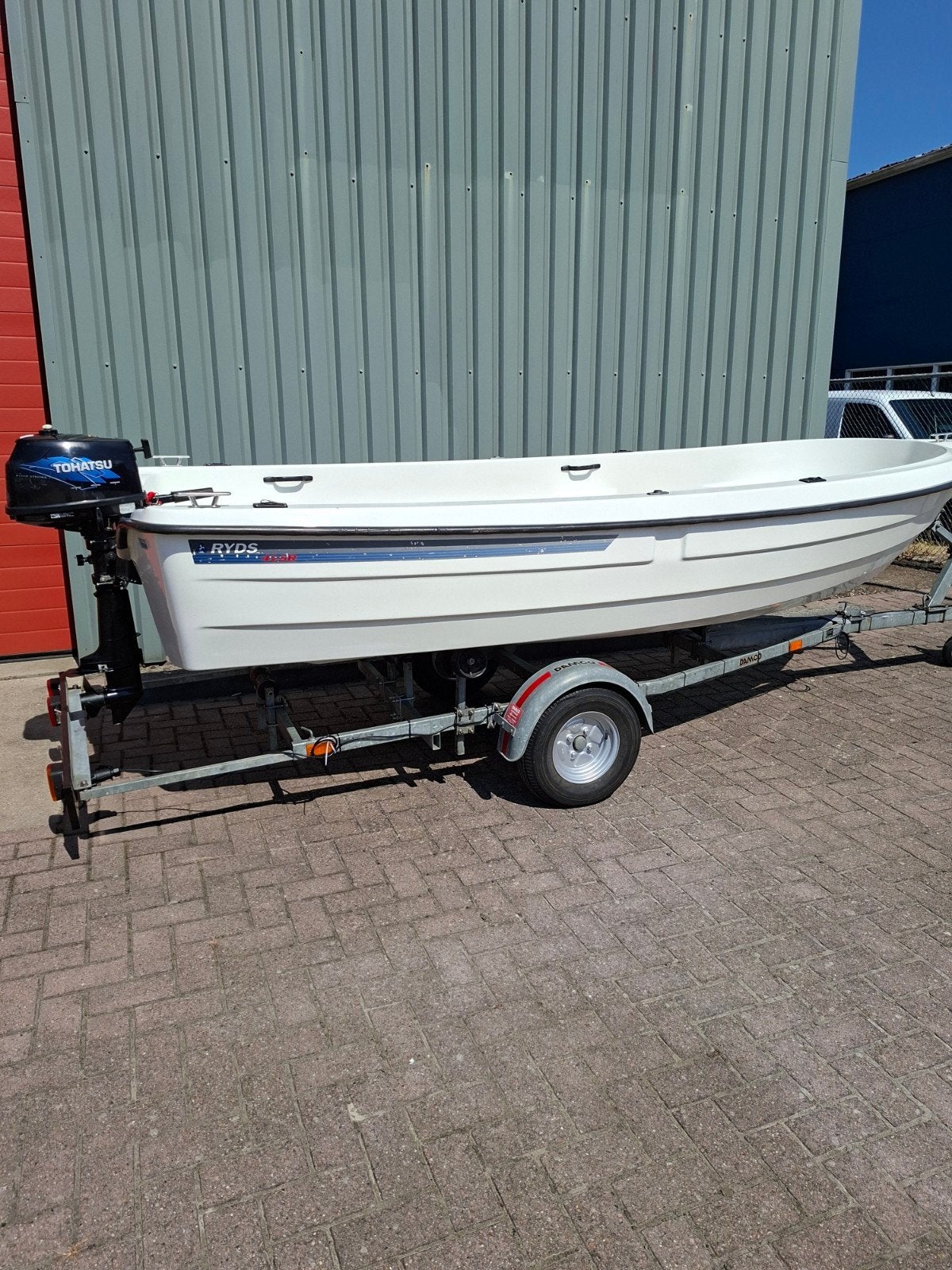 Ryds 425r met tohatsu 5 pk viertakt damco trailer, Ophalen