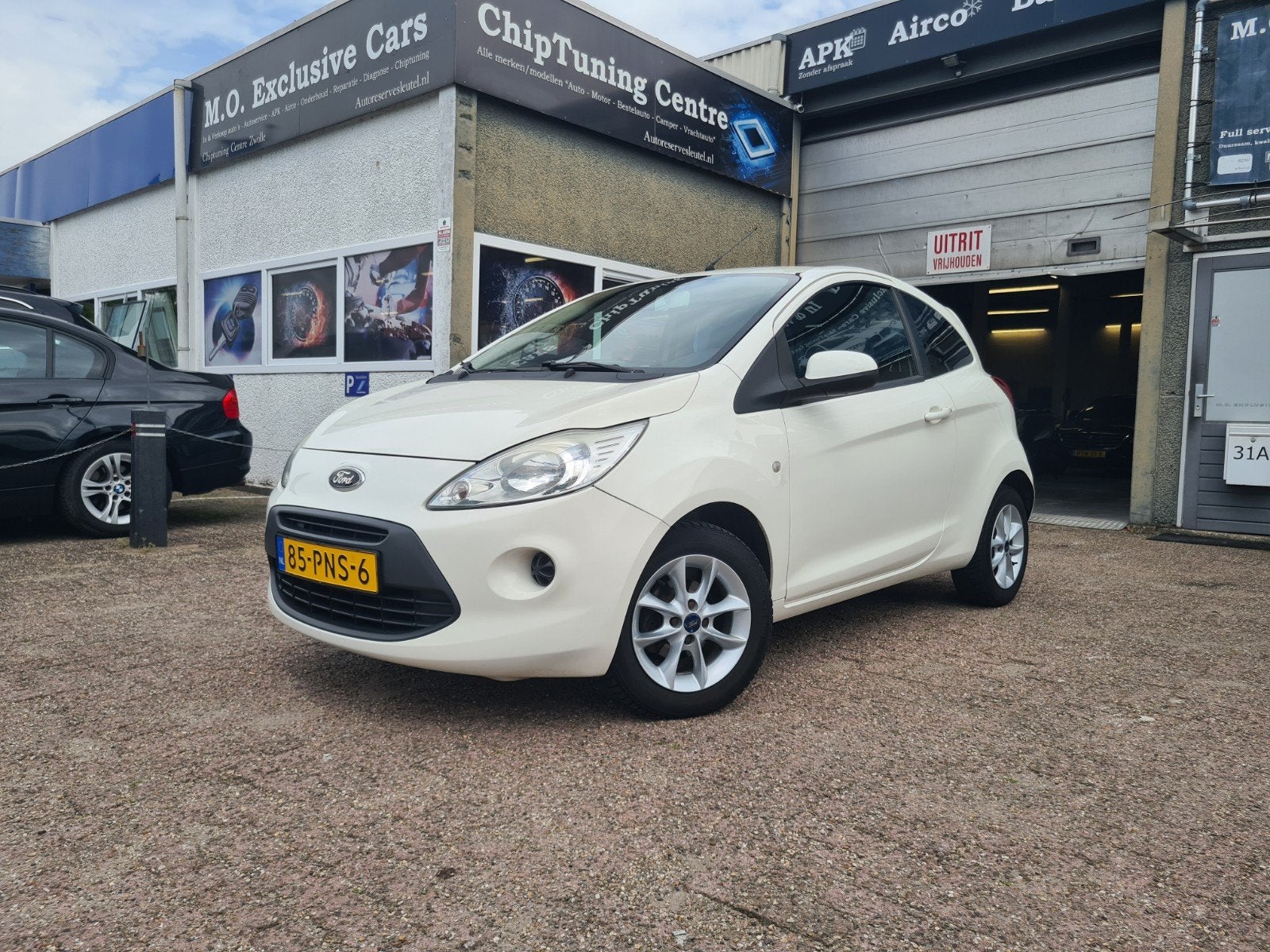 Ford Ka 1.2 69pk 2011 Wit Airco LM Nette Auto Nieuwe APK, Voorwielaandrijving, Stof, 4 cilinders, Wit